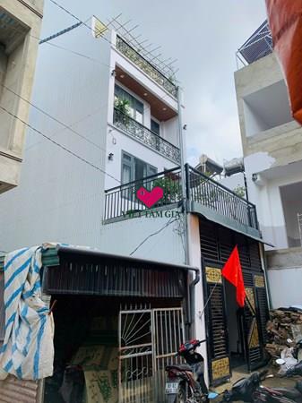 Bán nhà hẻm Mê Linh Phường Lâm Viên - Đà Lạt đông dân cư tiện an cư nghỉ dưỡng.