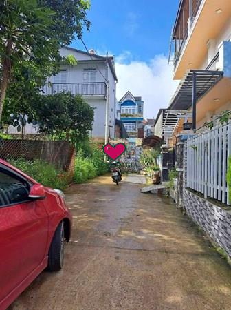 Bán đất hẻm Tô Vĩnh Diện Phường Cam Ly -Đà Lạt đông dân cư thuận tiện kinh doanh căn hộ nghỉ dưỡng.