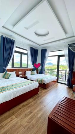 Khách sạn view đẹp đường Hùng Vương Phường Xuân Trường - Đà Lạt