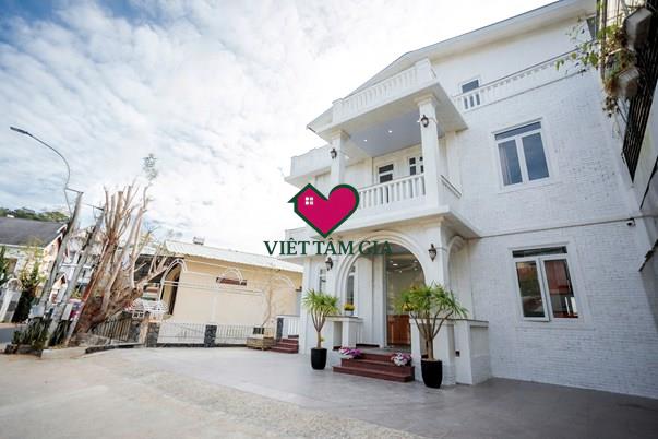 Bán biệt thự Trần Khánh Dư Phường Lâm Viên - Đà Lạt thuận tiện di chuyển.