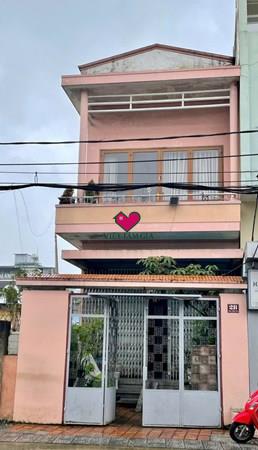 Bán nhà phố đường Mạc Đỉnh Chi Phường Xuân Hương - Đà Lạt thuận tiện kinh doanh.