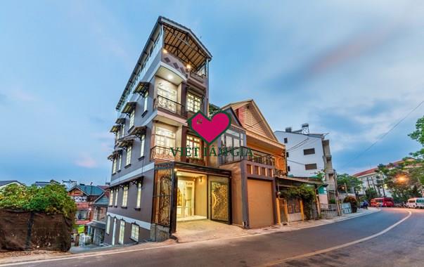 Bán nhà phố đường Phạm Ngọc Thạch Phường 