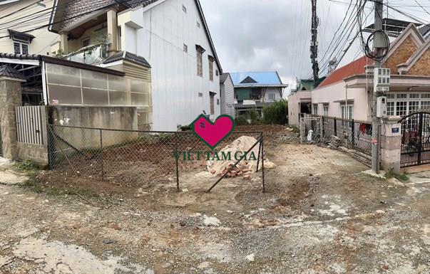 Bán đất hẻm Đồi Thông Tin Phường Lâm Viên - Đà Lạt thuận tiện di chuyển.