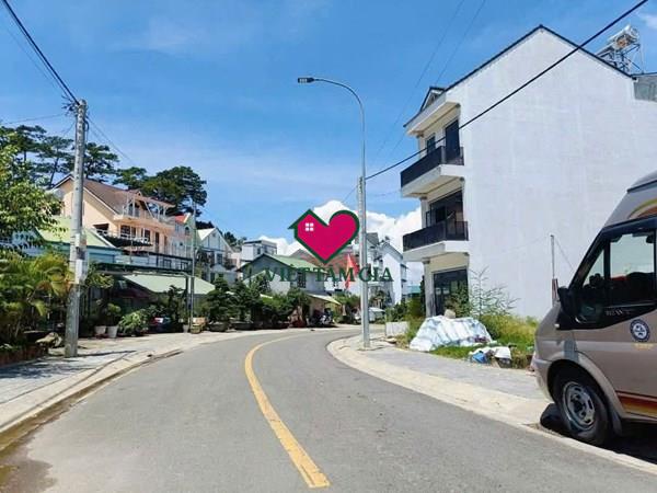 Bán đất MT KQH Phạm Hồng Thái thuận tiện di chuyển đến Hồ Xuân Hương Đà Lạt
